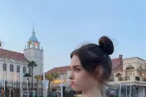 如何通过手机号找微博